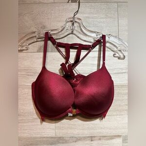3/$30 La Senza Beyond Sexy red lace racerback Bra size 38 D front clasp like new